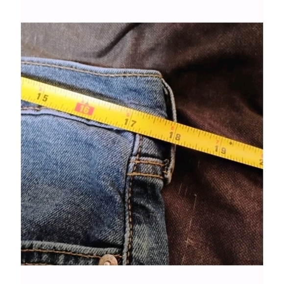 Denizen from Levi's Classic Blue Slim Straight Jeans - Picture 9 of 11